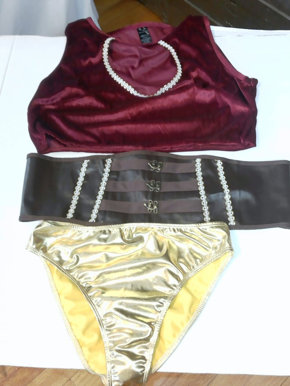 Halloween Costume & Accessory Lot – Cat Mask, Velvet Top, Corset Belt, Metallic - Picture 6 of 16